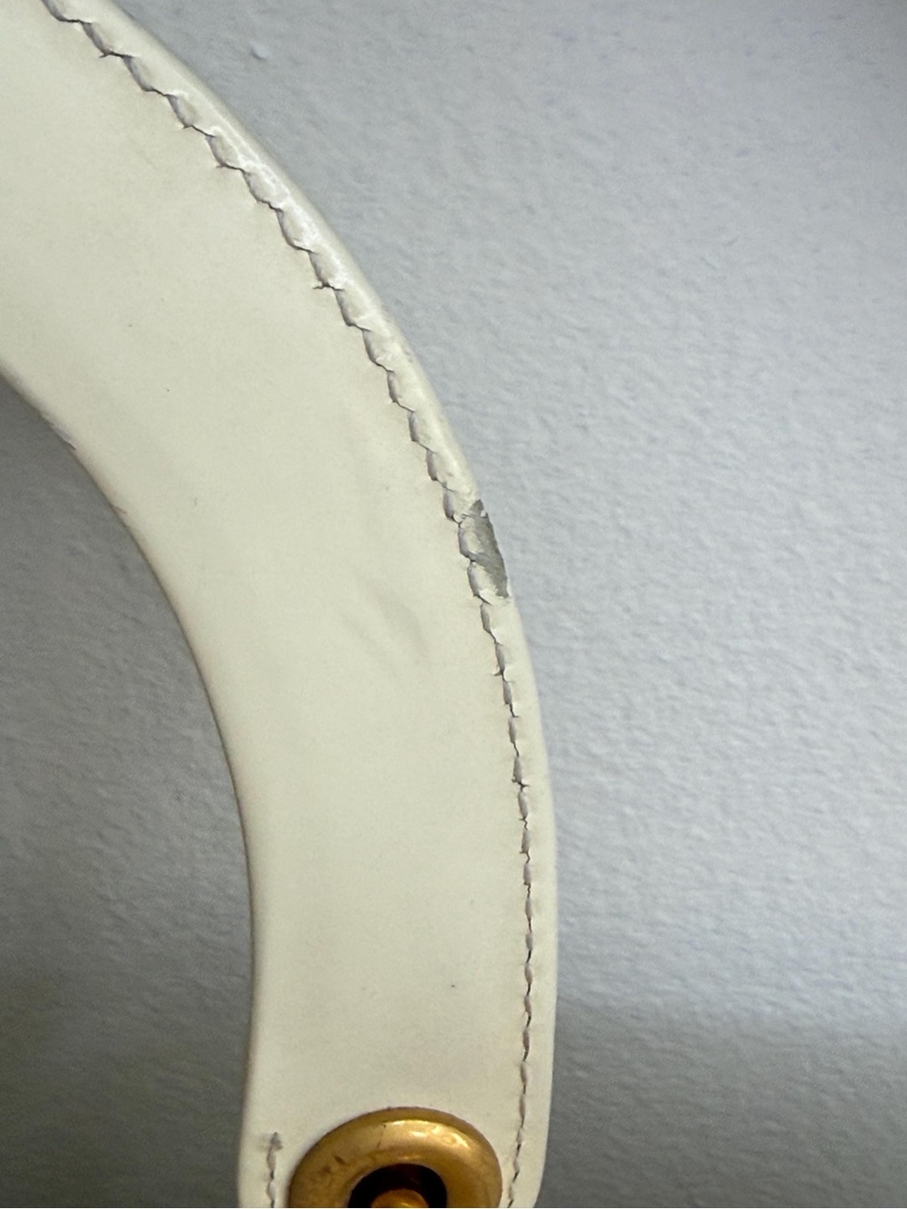 Christian Dior Vintage Lady Dior Large Cream Patent Leather Handbag - Picture 7 of 15